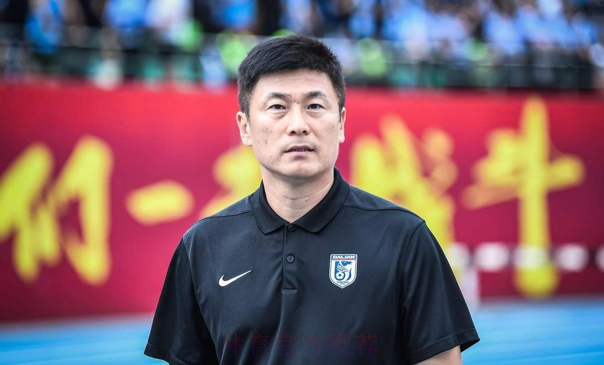 国脚后卫空降梭鱼湾!李昂官宣加盟大连英博,李国旭难题有人解了 国脚后卫空降梭鱼湾!李昂官宣加盟大连英博,李国旭难题有人解了