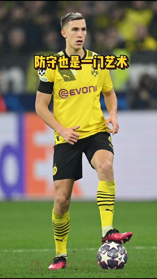 世体:施洛特贝克续约可能性不大 三队对其有意 世体:施洛特贝克续约可能性不大 三队对其有意